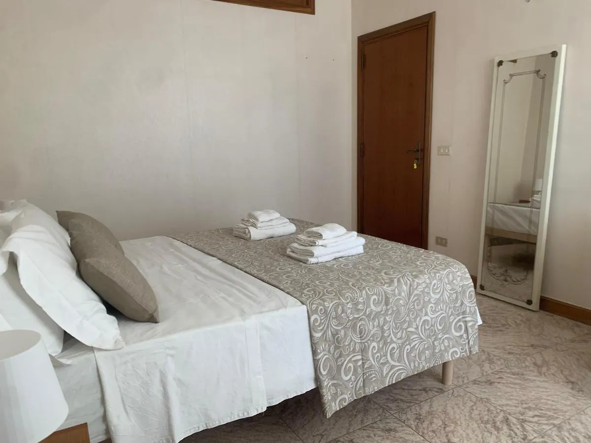 Porta Napoli Rooms Lecce